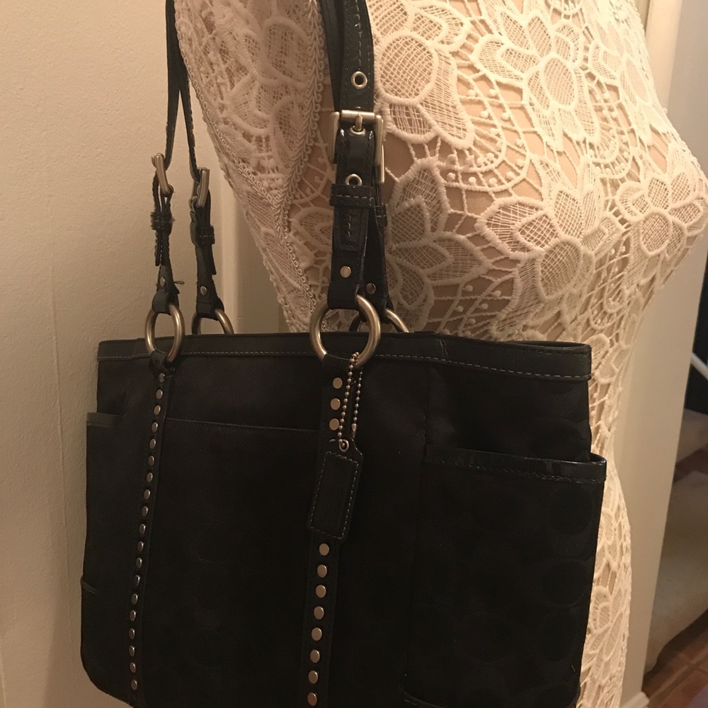 Coach hand bag .